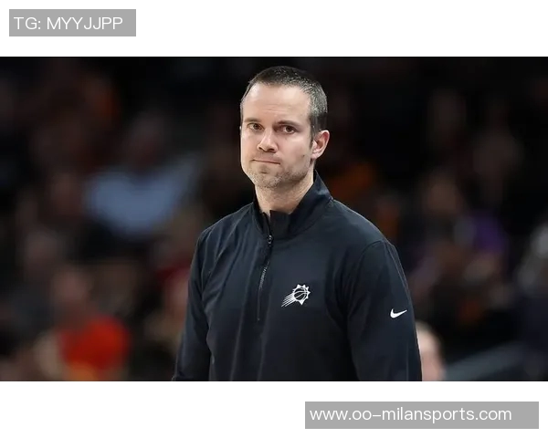 太阳主帅透露杰伦格林中国行期间腿筋受伤预计10天后进行复查 太阳主帅透露杰伦格林中国行期间腿筋受伤预计10天后进行复查