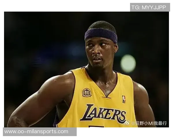 夸梅直言詹姆斯为改变命运而拼搏布朗尼对篮球毫无热情与追求