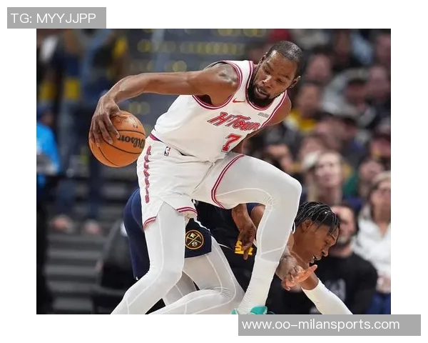 布里奇斯攻防兼备表现出色20投9中三分3中8砍下25分外加5篮板2助攻2盖帽